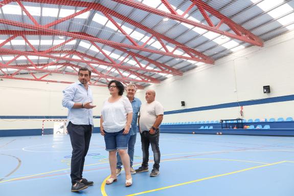 Imaxe da nova:A Xunta colabora na mellora do polideportivo municipal de Cariño cunha achega de 190.000€