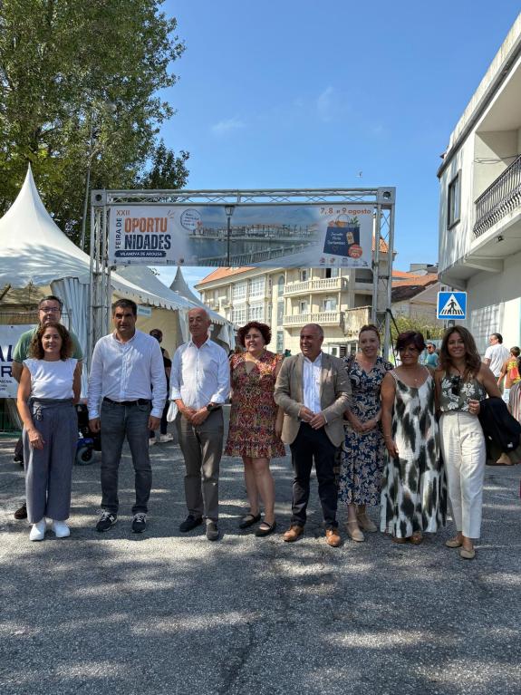 Imaxe da nova:A Xunta pon en valor a ‘XXII Feira de oportunidades de Vilanova de Arousa’ para contribuír á competitividade do comercio local