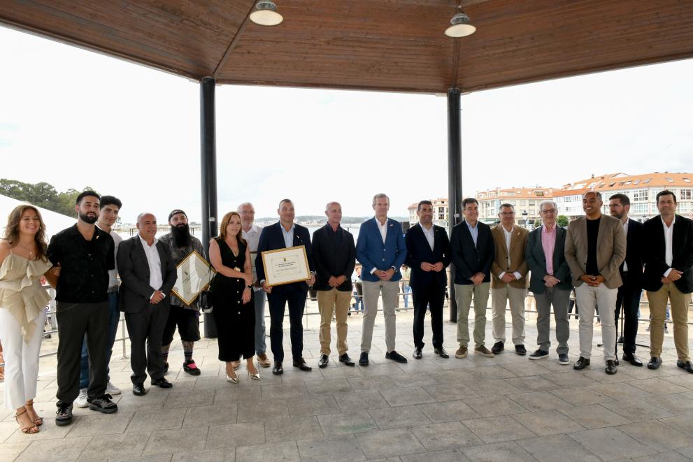 Imaxe 2 de 11 asociada á nova