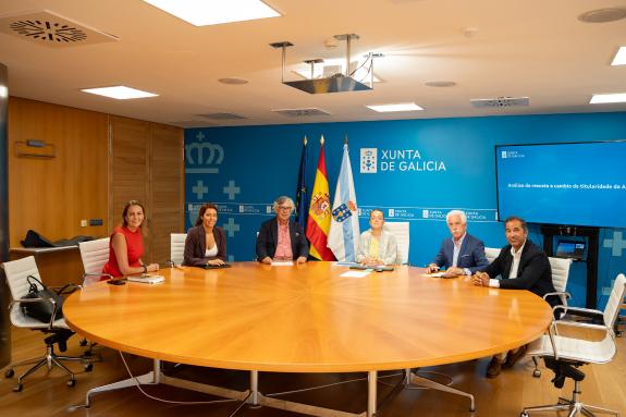 Imaxe da nova:A Xunta aborda a situación da AP-9 con empresarios transportistas e usuarios en Galicia