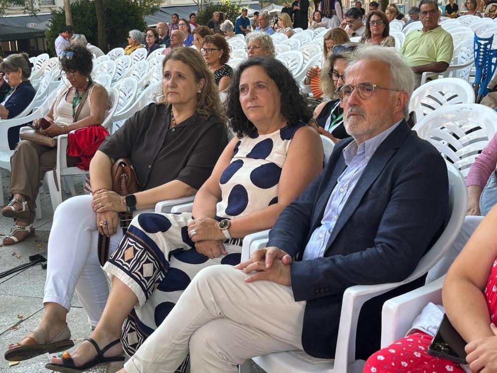Imaxe 4 de 5 asociada á nova