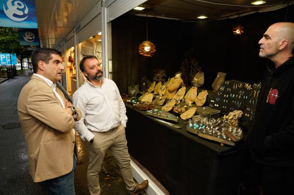 Imaxe da nova:A Xunta destaca o crecemento e a traxectoria consolidada da feira ‘Mostrart’ na divulgación do selo artesanía de Galicia