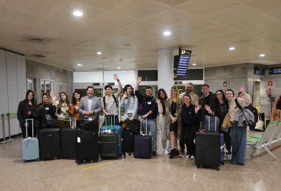 Imaxe da nova:A Xunta salienta o valor da iniciativa Conecta co Voluntariado en Galicia no pulo ao compromiso da mocidade galega do exterior co p...