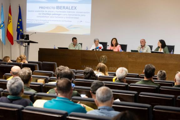 Imaxe da nova:O Plan de conservación da Xunta logra unha tendencia positiva da píllara das dunas en Galicia con 93 parellas reprodutoras, a cifra...