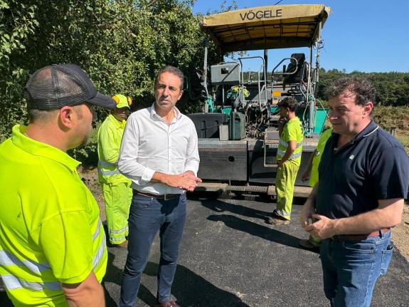 Imaxe da nova:A Xunta destina 61.600 euros á mellora de dúas vías municipais en Monterroso a través do Plan Camiña Rural