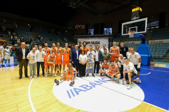Imagen de la noticia:La Xunta asiste a la final de la Copa Xunta de Galicia de baloncesto