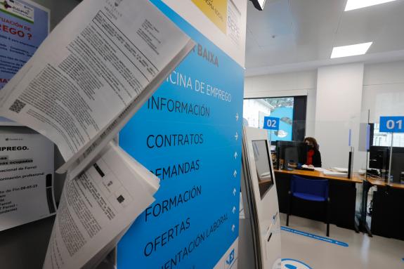 Imaxe da nova:A Xunta inicia o proceso para acelerar a integración laboral das persoas acollidas á regularización extraordinaria e cubrir vacante...