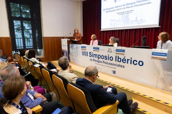 Imaxe da nova:A Xunta salienta a importancia da prevención dos novos riscos psicosociais para favorecer contornas laborais máis seguras e saudabl...