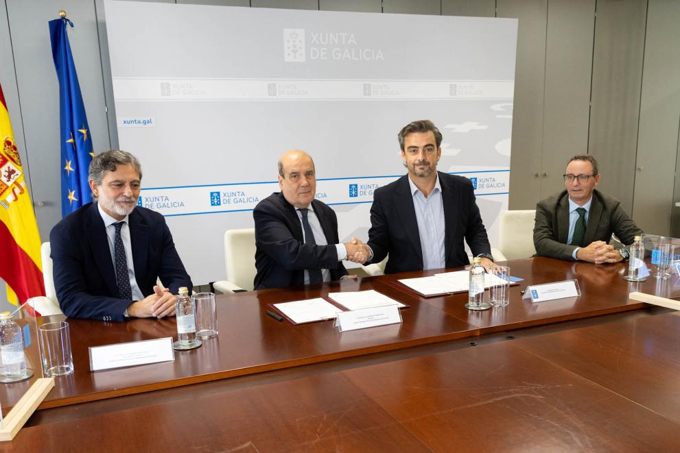 Imaxe 1 de 2 asociada á nova
