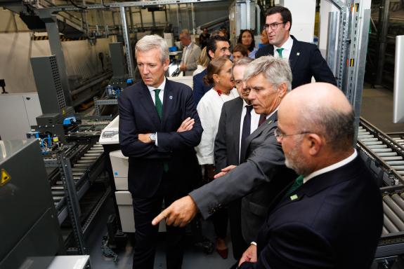 Imagen de la noticia:Rueda pone en valor el trabajo de cooperativas como Cofano para garantizar el acceso rápido y seguro a los medicamentos en t...