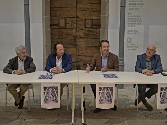 Imagen de la noticia:Villares participa en la presentación del libro ‘La vuelta a Galicia en 80 pedaladas’, de Justo Jorge