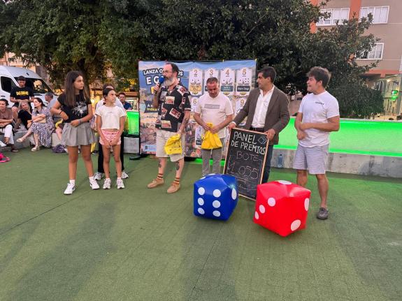 Imagen de la noticia:La Xunta pone en valor la Fiesta Final de la Campaña Extraordinaria Boiro Xoga a favor del comercio local