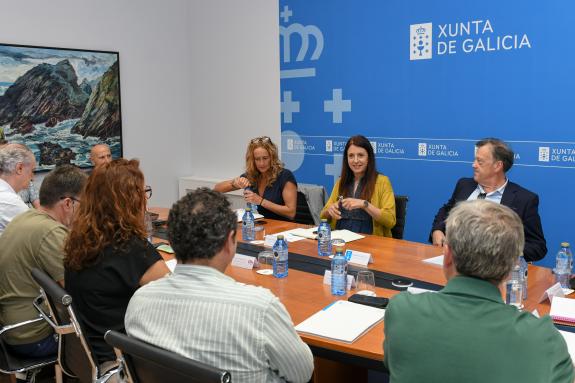 Imagen de la noticia:Medio Rural acuerda con los representantes sindicales del personal técnico del SPIF convocar la mesa de negociación tras la ...
