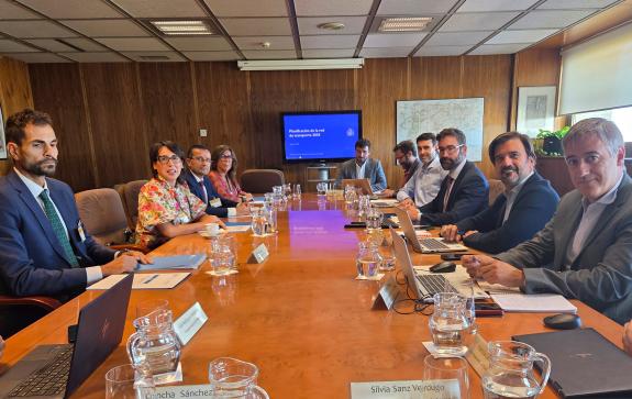 Imagen de la noticia:Lorenzana reclama que la nueva planificación eléctrica esté aprobada cuanto antes porque “es urgente” para el desarrollo ind...