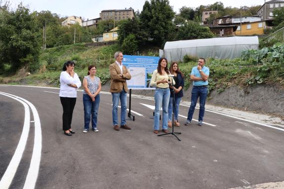Imaxe da nova: Allegue pon en valor a colaboración entre Xunta e Concello de Folgoso do Courel para crear un novo vial de acceso ao fondo da vila...