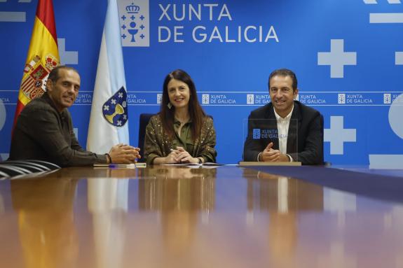 Imagen de la noticia:La Xunta destaca la contribución de la actividad económica en el rural a la gestión del territorio y a la prevención de los ...