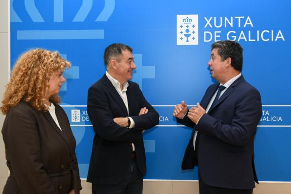 Imaxe da nova:Educación colabora coa Asociación Galega de corredores de seguros na primeira FP Dual Intensiva de Alta Especialización  de adminis...