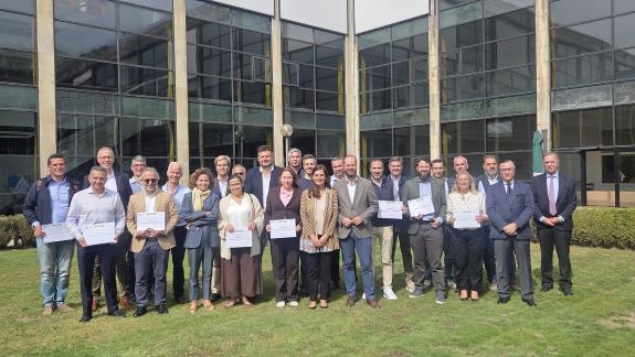 Imaxe da nova:A Xunta ultima a segunda edición do Programa Executivo en Industria da Defensa que incorporará formación en ciberseguridade e tecno...