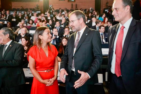 Imaxe da nova:Villaverde reivindica el liderazgo gallego en la innovación, la digitalización y la trazabilidad de la cadena mar-industria