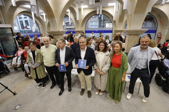 Imagen de la noticia:La Xunta reafirma su compromiso con el apoyo a los cuidadores de las personas con discapacidad en el Día Mundial de la Parál...