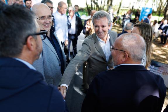 Imaxe da nova:Rueda avanza que o 100% dos concellos seleccionados xa se adheriron ao novo Proxecto de residencias de maiores da Xunta que creará ...