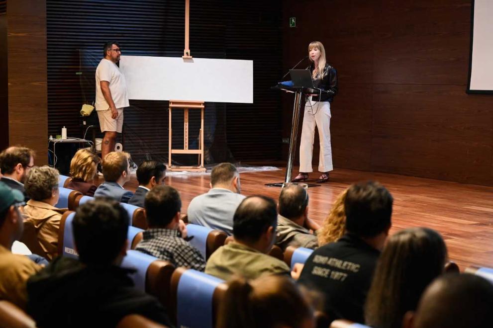 Imaxe 2 de 3 asociada á nova