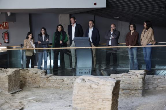 Imaxe da nova:López Campos destaca a elección da Xunta da Domus Mitreo de Lugo para a custodia dos materiais arqueolóxicos recuperados na contorn...
