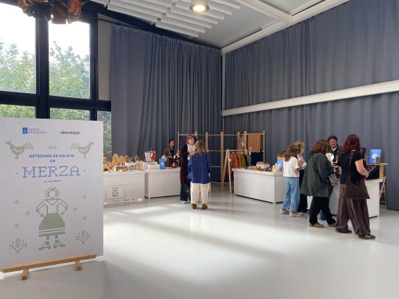 Imaxe da nova:A Xunta promove a comercialización e a divulgación dos oficios artesanais nunha nova edición de ‘Artesanía de Galicia en Merza’