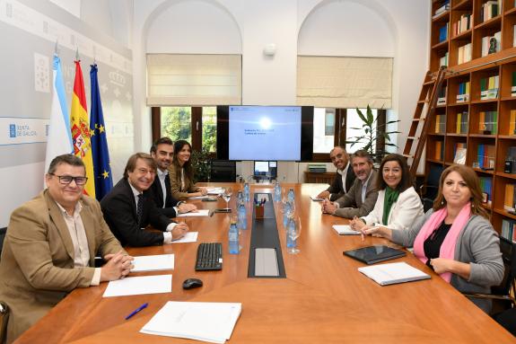 Imagen de la noticia:La Xunta refuerza el Fondo de Cooperación Local que superará por primera vez los 200 M€ en los presupuestos de 2027