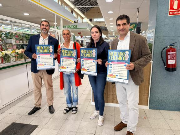 Imagen de la noticia:La Xunta participa en Vigo en la presentación del `III Mercado cerámico´ del barrio de Teis