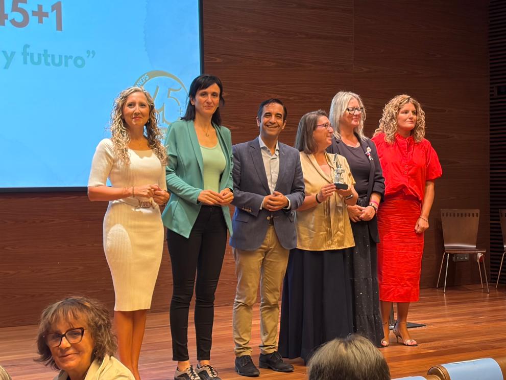 Imaxe 1 de 2 asociada á nova