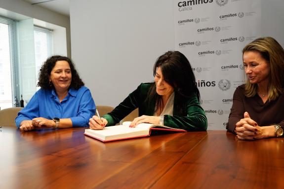 Imaxe da nova:Allegue visita a sede do Colexio oficial de Enxeñeiros de Camiños, Canais e Portos de Galicia na Coruña