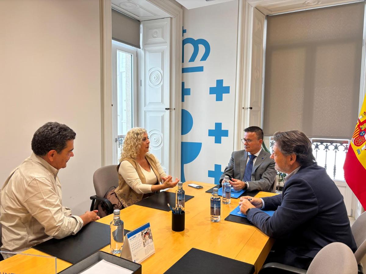 La Xunta apoya a la comunidad gallega en Ceuta y destaca el papel del Centro Gallego