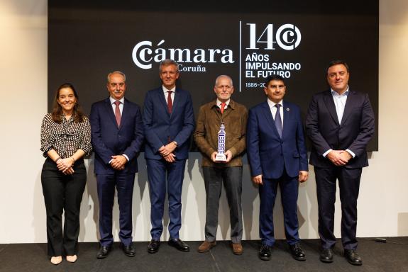 Imaxe da nova:Rueda aposta por traballar da man do tecido empresarial para impulsar o progreso de Galicia