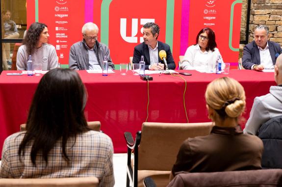 Imaxe da nova:O Xacobeo reforza a súa aposta polo deporte co V Torneo Internacional de Ximnasia Rítmica e avanza un Ano Santo 2027 con grandes ci...