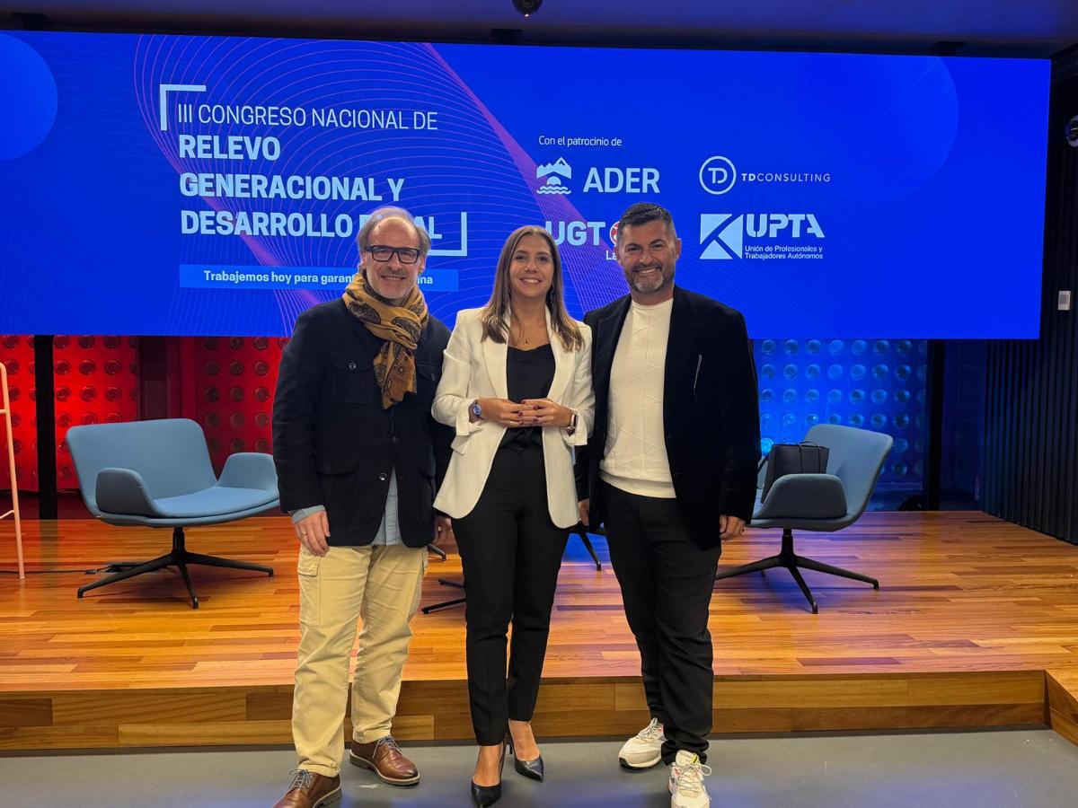 La Xunta promueve la colaboración público-privada para el relevo generacional en los negocios