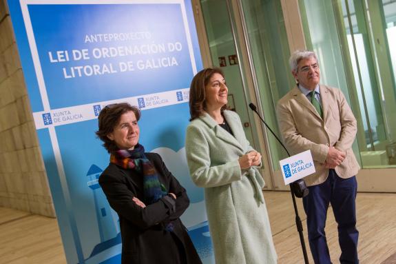 Imagen de la noticia:A Xunta recolle as achegas de expertos das tres universidades galegas para enriquecer o contido da futura Lei de ordenación ...