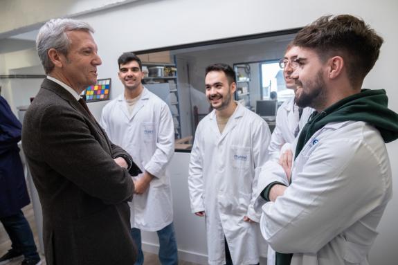 Imagen de la noticia:Rueda subraya que la Xunta destinará casi 30 M€ al Plan Emprega Xuventude con el objetivo de beneficiar a 2.000 jóvenes gall...