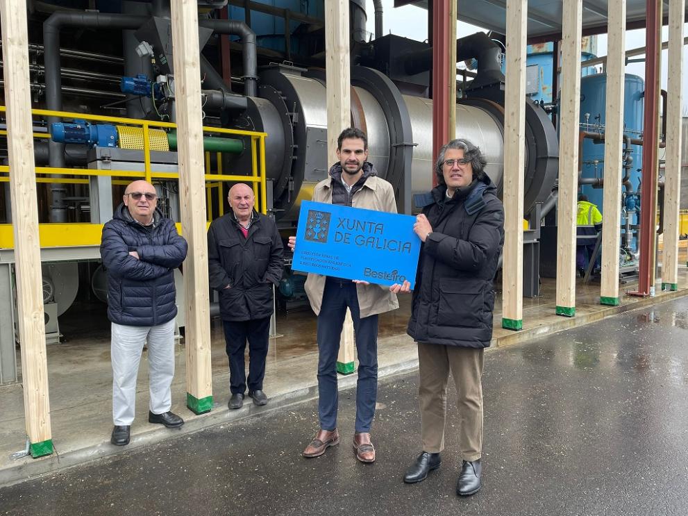 Imaxe 1 de 2 asociada á nova