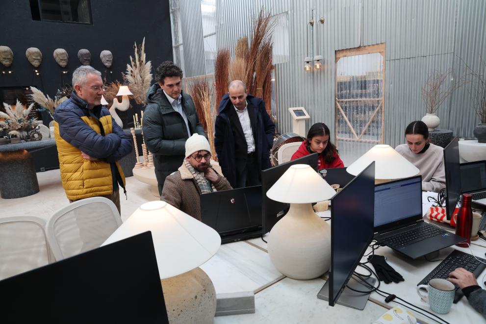 Imaxe 4 de 5 asociada á nova