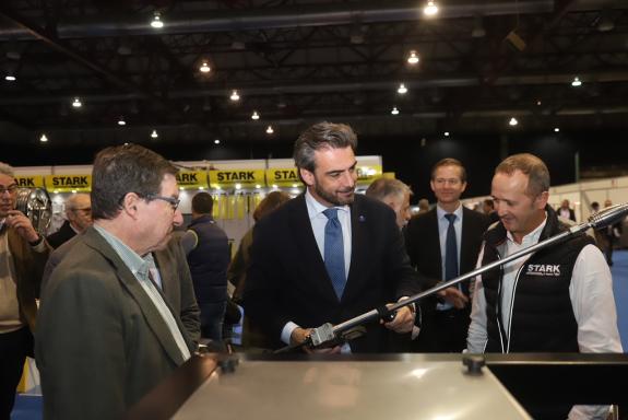 Imaxe da nova:A Xunta abre o calendario de eventos de 2023 na feira internacional de Galicia Abanca con ‘Expoferr’