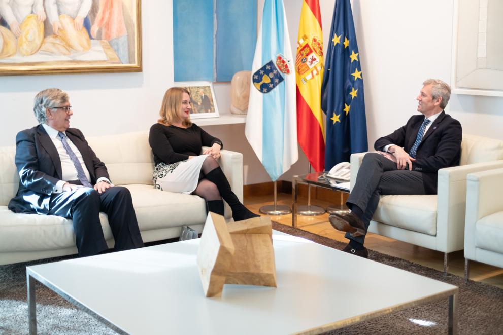 Imaxe 3 de 3 asociada á nova