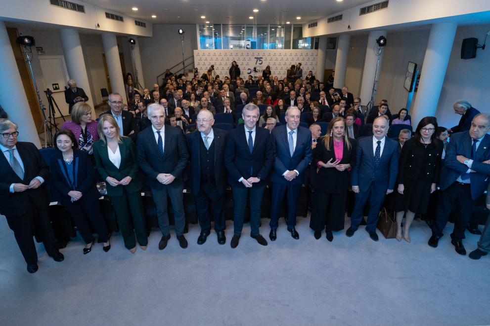 Imaxe 5 de 6 asociada á nova