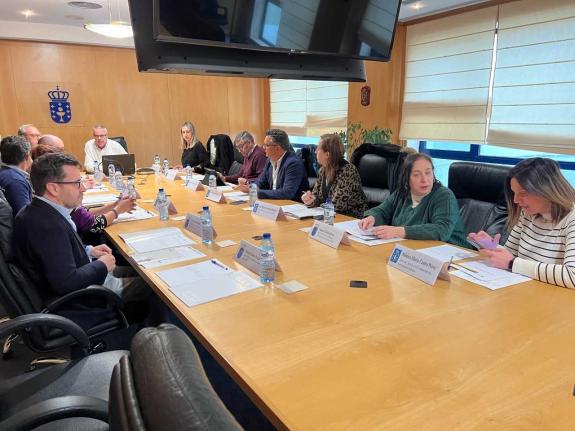 Imagen de la noticia:La Xunta refuerza la oferta formativa en la Agasp para miembros de los cuerpos de seguridad y personal de emergencias con má...