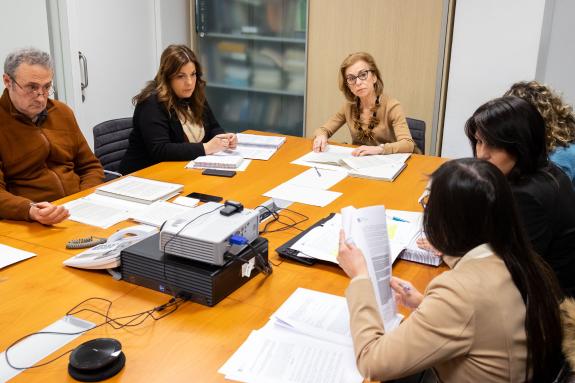 Imagen de la noticia:A Xunta aclara aos concellos o concepto de acceso rodado de uso público de cara á edificación en solo rural e á concesión de...