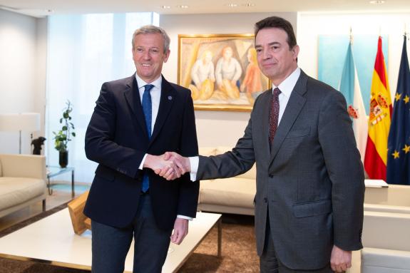 Imaxe da nova:A Xunta e Enagás acadan un acordo polo que a empresa se compromete a realizar investimentos en Galicia e a construción do hidroduto...