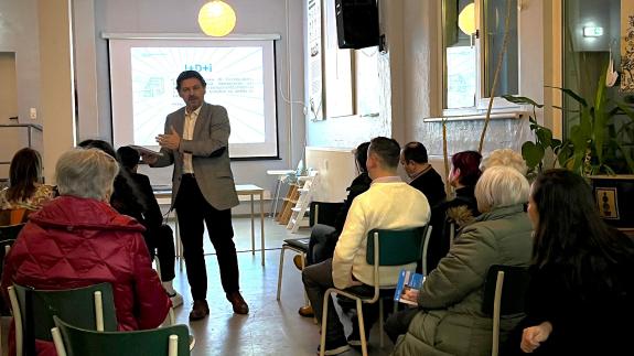 Imagen de la noticia:La Xunta transmite en Frankfurt las iniciativas formativas y laborales que garantizan el retorno efectivo a Galicia de los g...