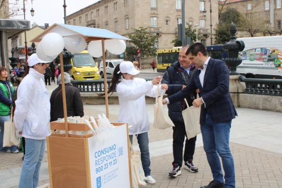 Imaxe da nova:Gabriel Alén destaca as medidas da Xunta a prol dos dereitos dos consumidores