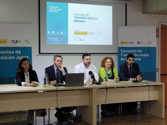 Imaxe da nova:A Xunta defende que Cerceda ten que seguir sendo un dos motores enerxéticos de Galicia a través do binomio industria-sustentabilida...