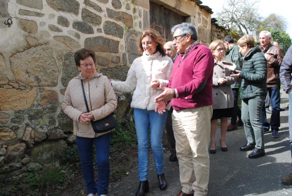 Imagen de la noticia:A Xunta e o Concello de Paradela destinarán máis de 256.000 € á mellora da praza pública de Pacios